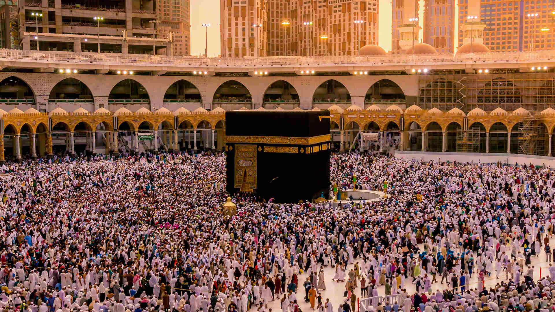 A Complete Guide to Performing Hajj and Umrah